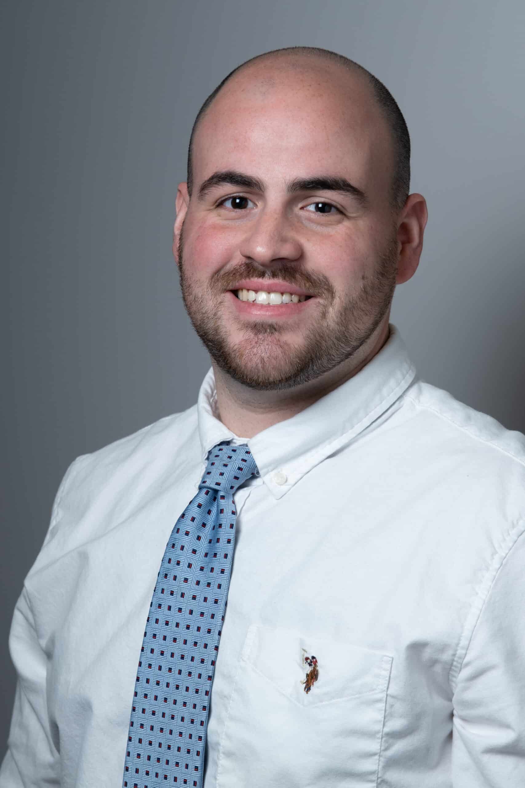 Dr. Jonathan Becerra 1
